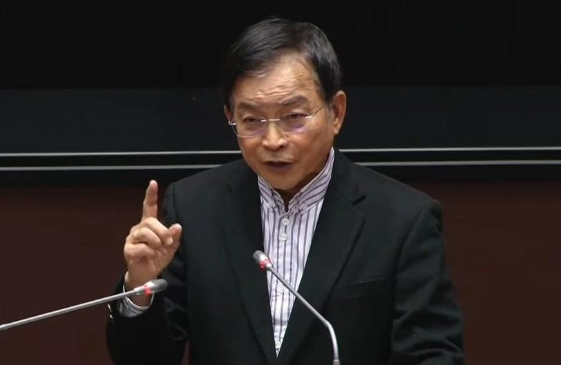 赖清德罔顾民意 国民党立委赖士葆指“五大法官枉法裁判”

国民党立委赖士葆今（2