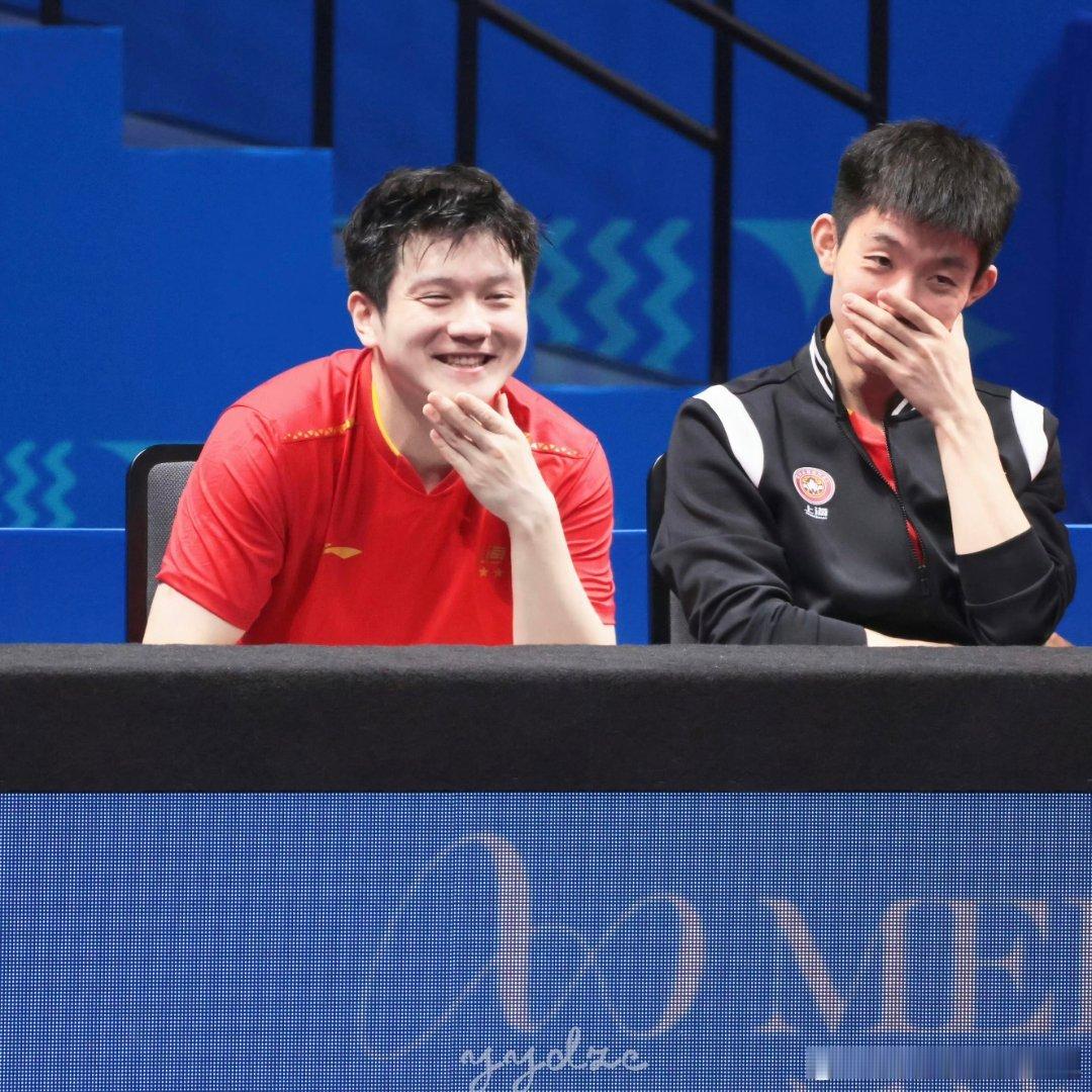 樊振东笑起来也太可爱了Cr：游士抖征尘 