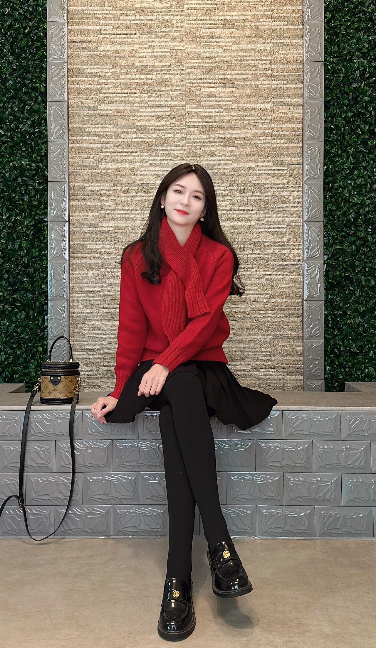 知人不必言尽允许真情和假意并存不要和任何人较劲冬季穿搭