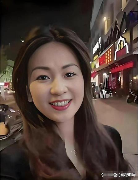 我将优化原文的叙事节奏，细化人物神态和心理，让整个误会小故事更生动有趣、画面感更