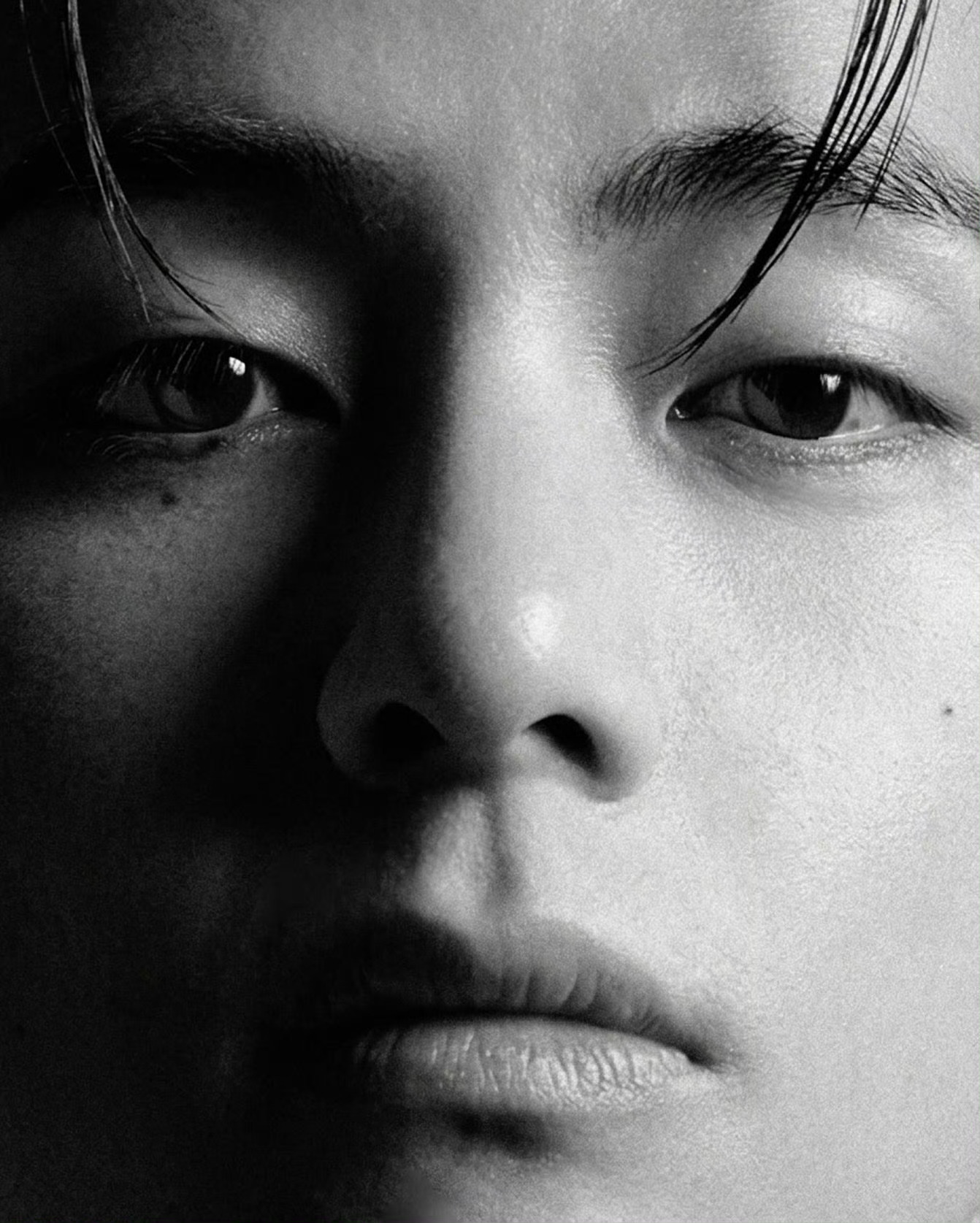 ▪️26.07.03 kimheejune更新小哼相关 睡前又被帅到了🐯🖤❤
