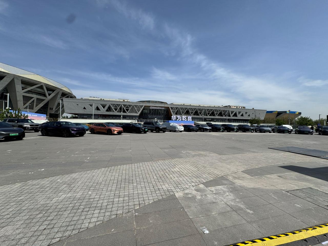 就在明天，北京钻石球场将变成华为乾崑的“技术主场”。从目前各方释放的信息来看，华