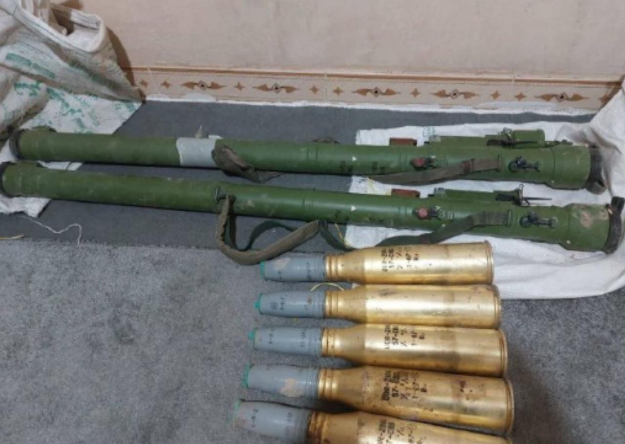 目标果然不是哈尔格岛，伊朗最后关头醒悟了，果断出手缴获大批武器！

2026 年