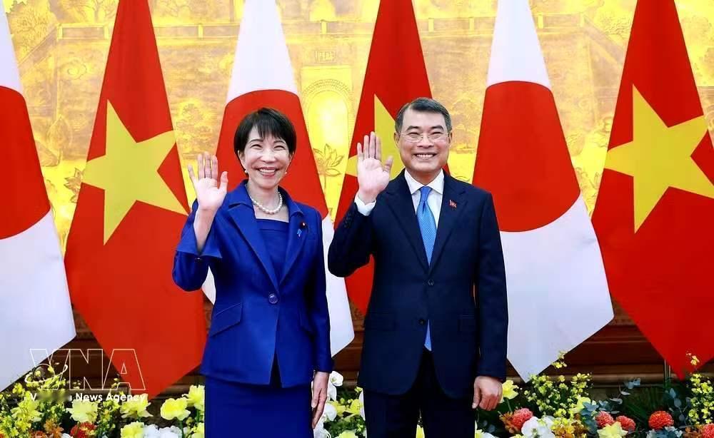 高市早苗访越，不是来道歉，而是用经济+军事援助，想强行把历史罪债买断！

从表面