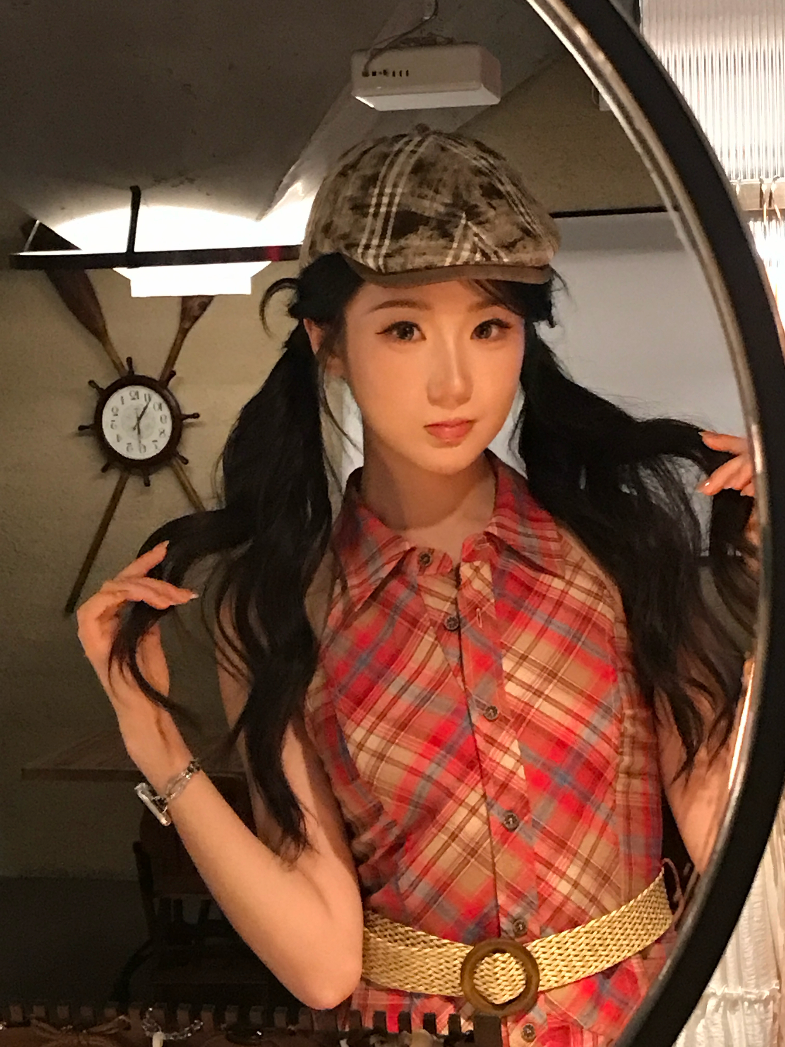 张晋宜  zjy张晋宜 zjy晋日宜开心  “我吐露心声，只想让世间万物都知道我