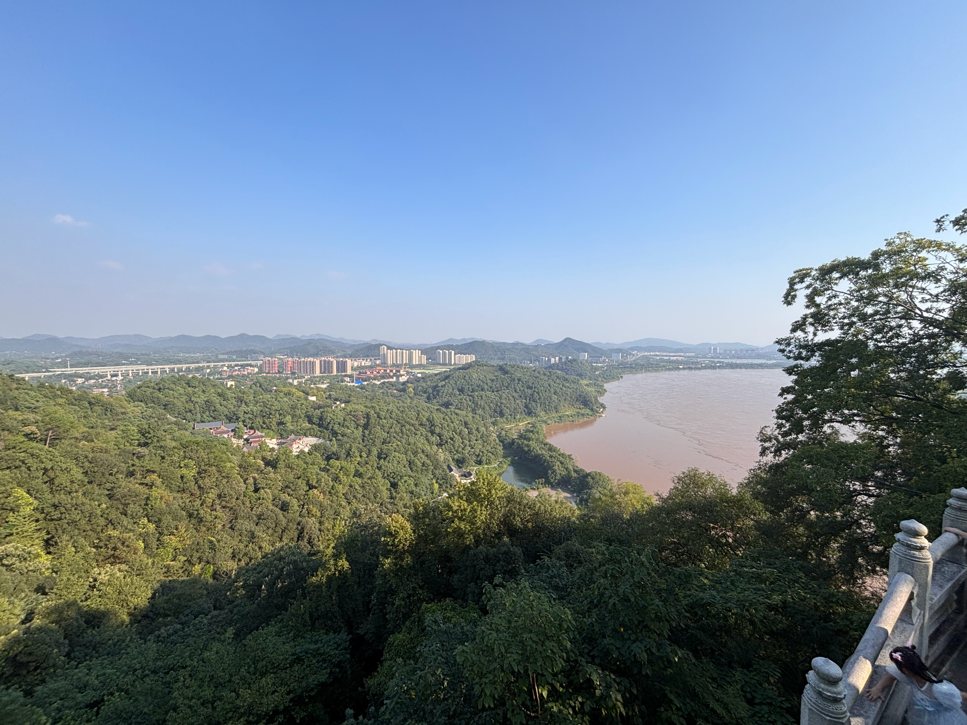 天气好 又来爬山啦✌️ ​​​