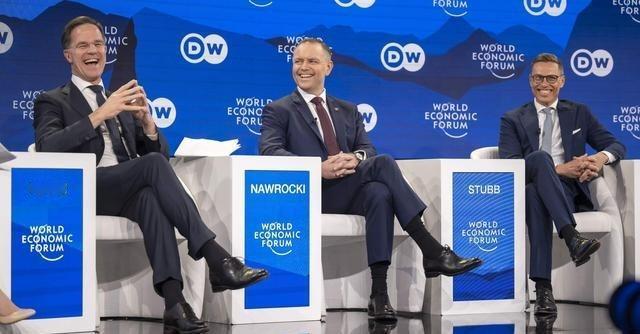 笑疯了！芬兰建议解散北约在达沃斯论坛，又出了个大新闻。21日的论坛上，芬兰总统斯