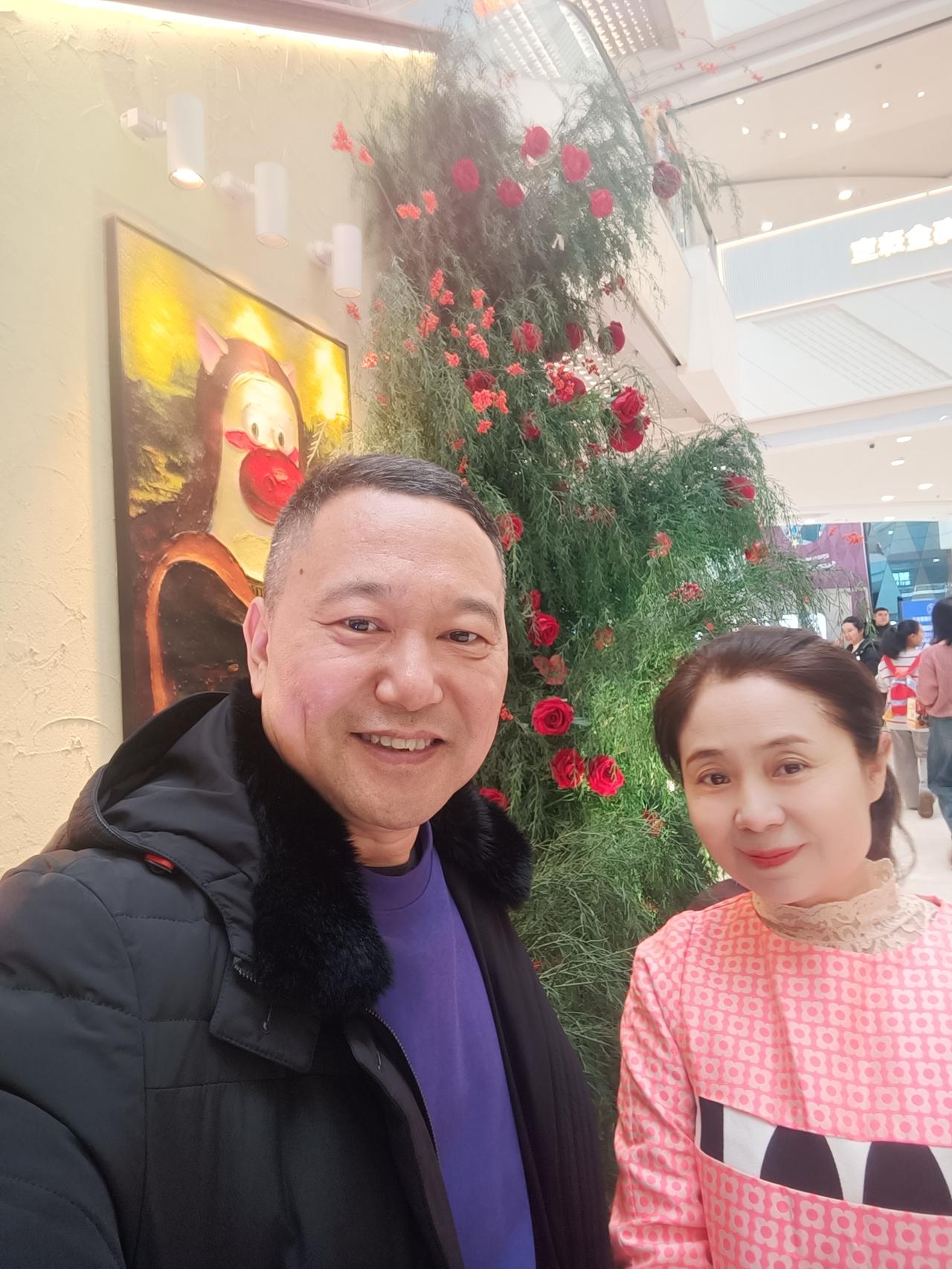 "男主外女主内" 的观念过时了吗？ 我认为过时了！时代进步，现在是女子半边天家里