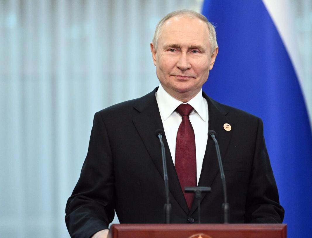 战局倾斜！

俄乌和谈窗口持续收窄

僵局要拖到何时？

据俄总统网站消息，12