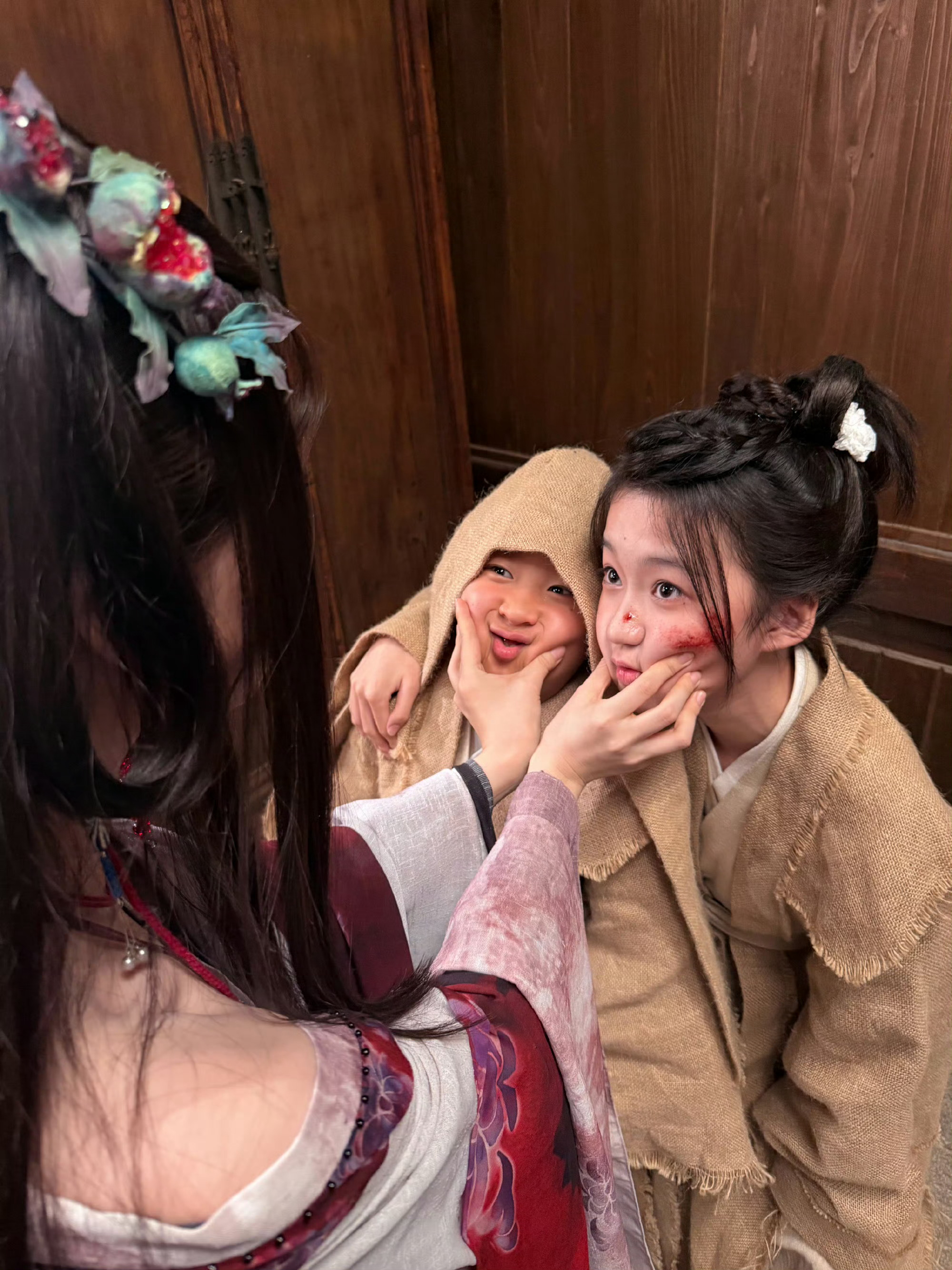 虞书欣下了个早班 天色渐亮顺利收工，卸下工作的疲惫，留给自己一段放松的时光。 ​