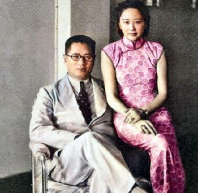 1971年，宋子文在参加某宴会时，忽然打了一个饱嗝，随后脖颈一软死了。

这个曾