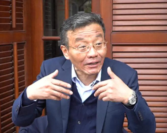 “中国社会正处于解体边缘？”复旦教授王德峰警告：中国社会存在两个大问题，人们之间