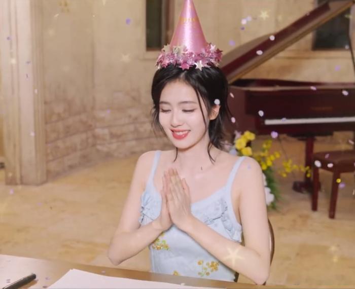 白鹿生日惊喜派对vlog工作室祝白鹿永远被爱与幸福包围 白鹿生日惊喜派对vlog