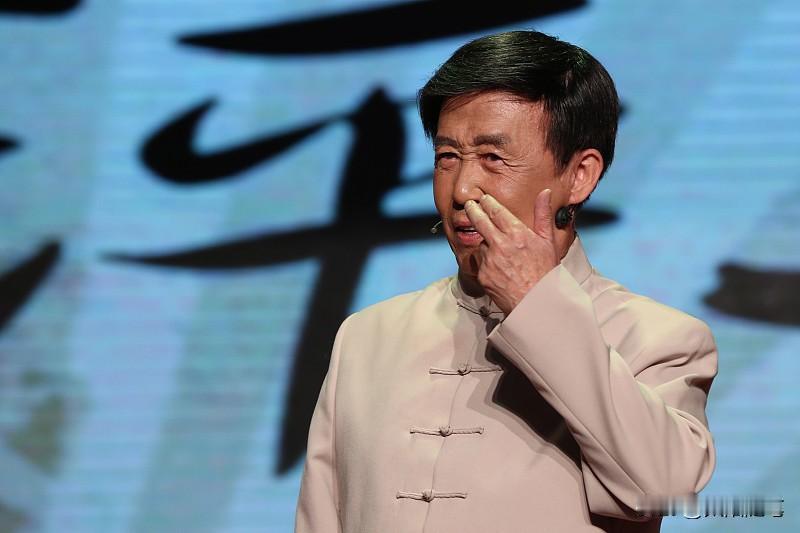 生活最重要的是什么？我觉得不是名利财富。
安稳健康是基础。年轻时熬夜、拼命工作，