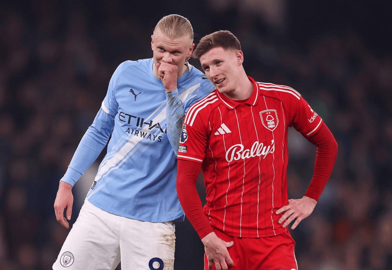 英超疯狂一夜！
曼联1-2被绝杀，曼城2-2掉链子。
最新积分榜出炉！
 
北京