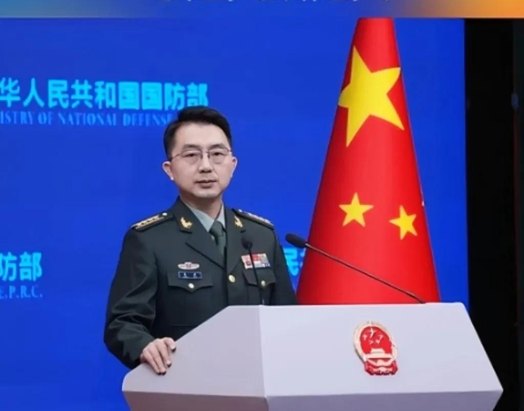 家里有儿子的先别慌，国防部那个2026年的新规我刚仔细研究了。

       