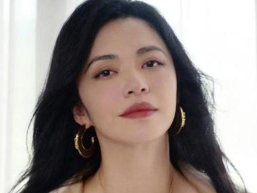 姚晨发博怒斥！

一句“草菅人命”

撕开深圳救护车最黑暗一幕！

事情发生在去