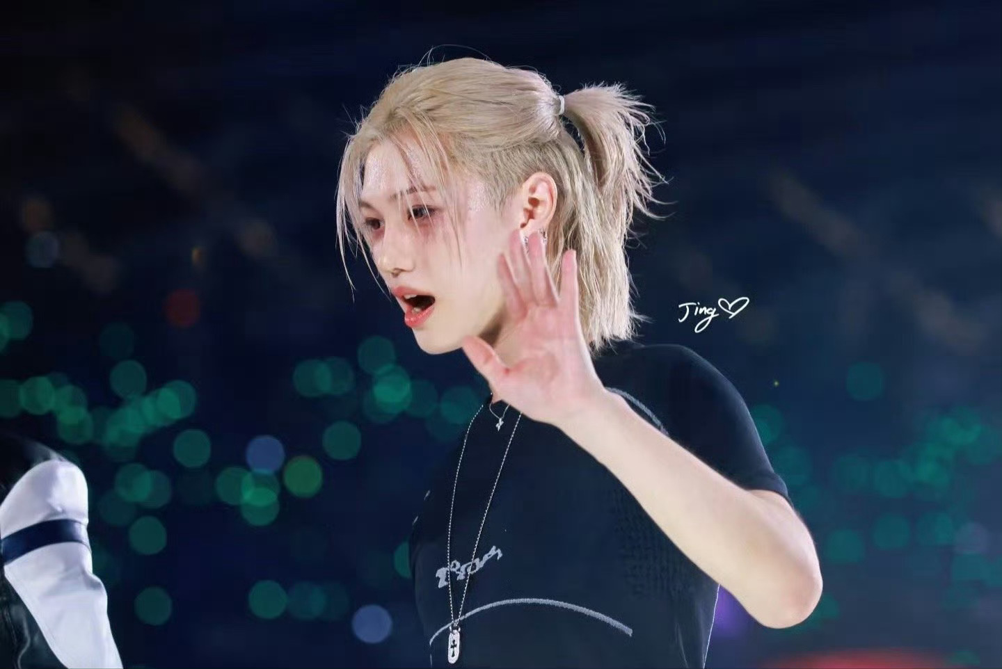 AAA上说中文的爱豆在韩国出道的澳洲人在中国说中文捏～～～～ 李龙馥 felix