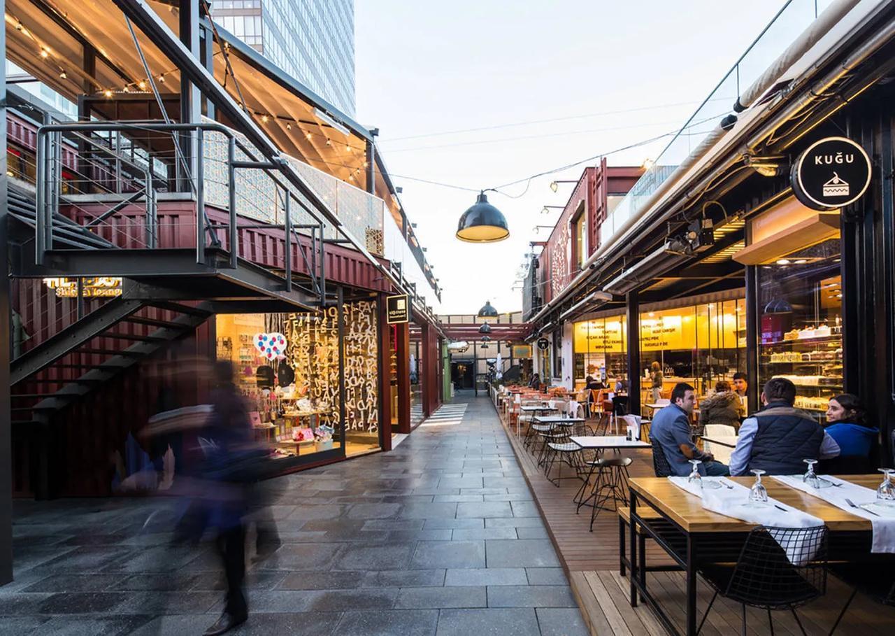 别搞错了，合理的创业是，先有生意再有团队再有公司
很多人上来有一个模模糊糊的想法