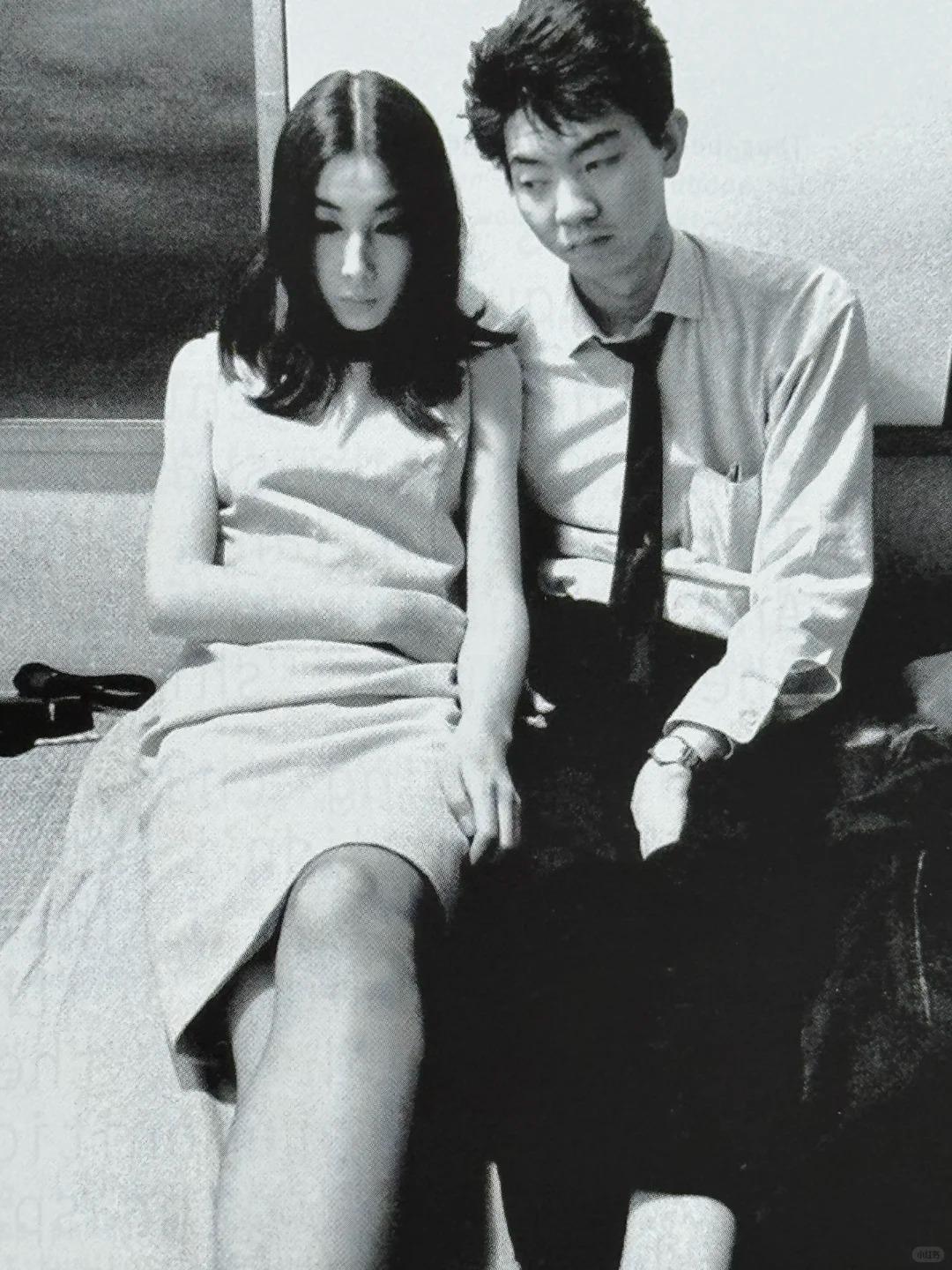 蔡澜年轻时脸一般，但身材巨好！堪称虾系男，日本女友一辈子对他念念不忘。

如今来