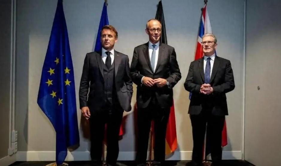 炸了！彻底炸了！英国、法国、德国三国领导人同步发布联合声明，对外释放明确强硬信号
