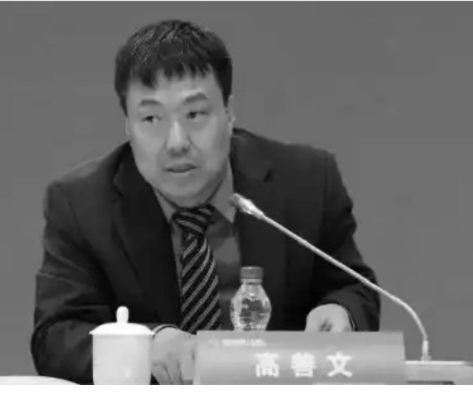 高善文去世看过不少高善文的宏观经济分析，印象深刻高善文是坚定的市场派，是改革开放