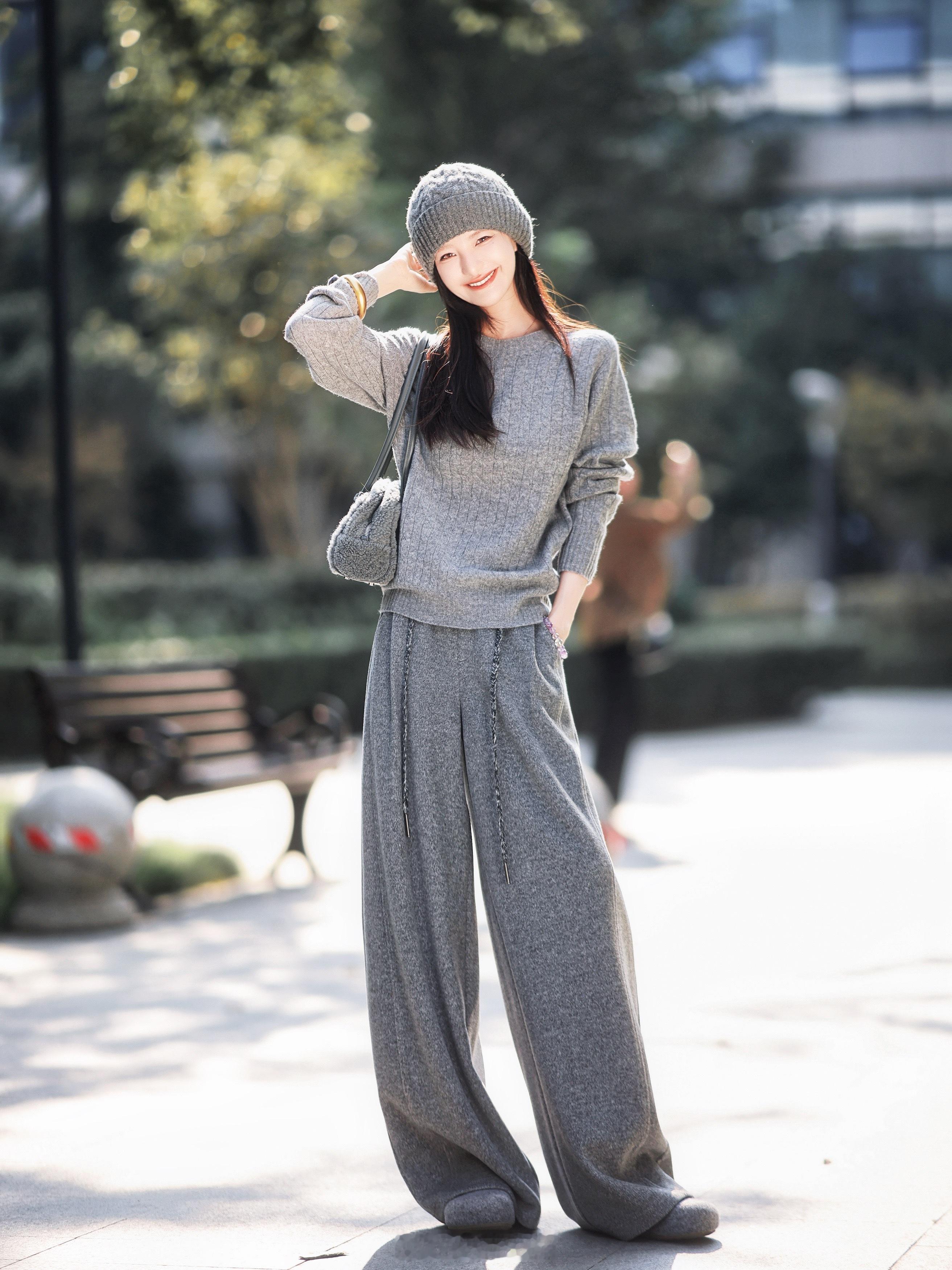 喜子基础品 不会有穿搭瓶颈期！羊毛羊绒/无缝一体 软糯又舒服[酷]做了超多个颜色