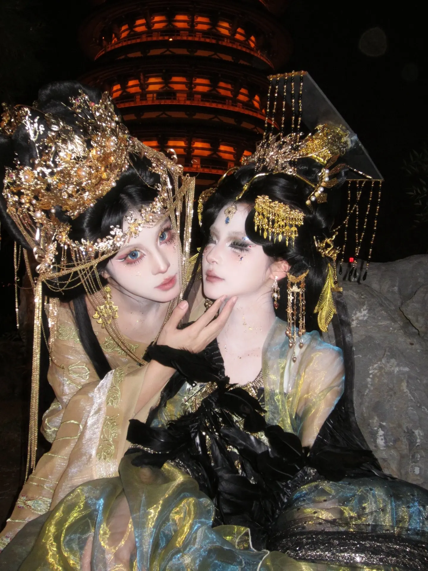 这天下我与你共享。