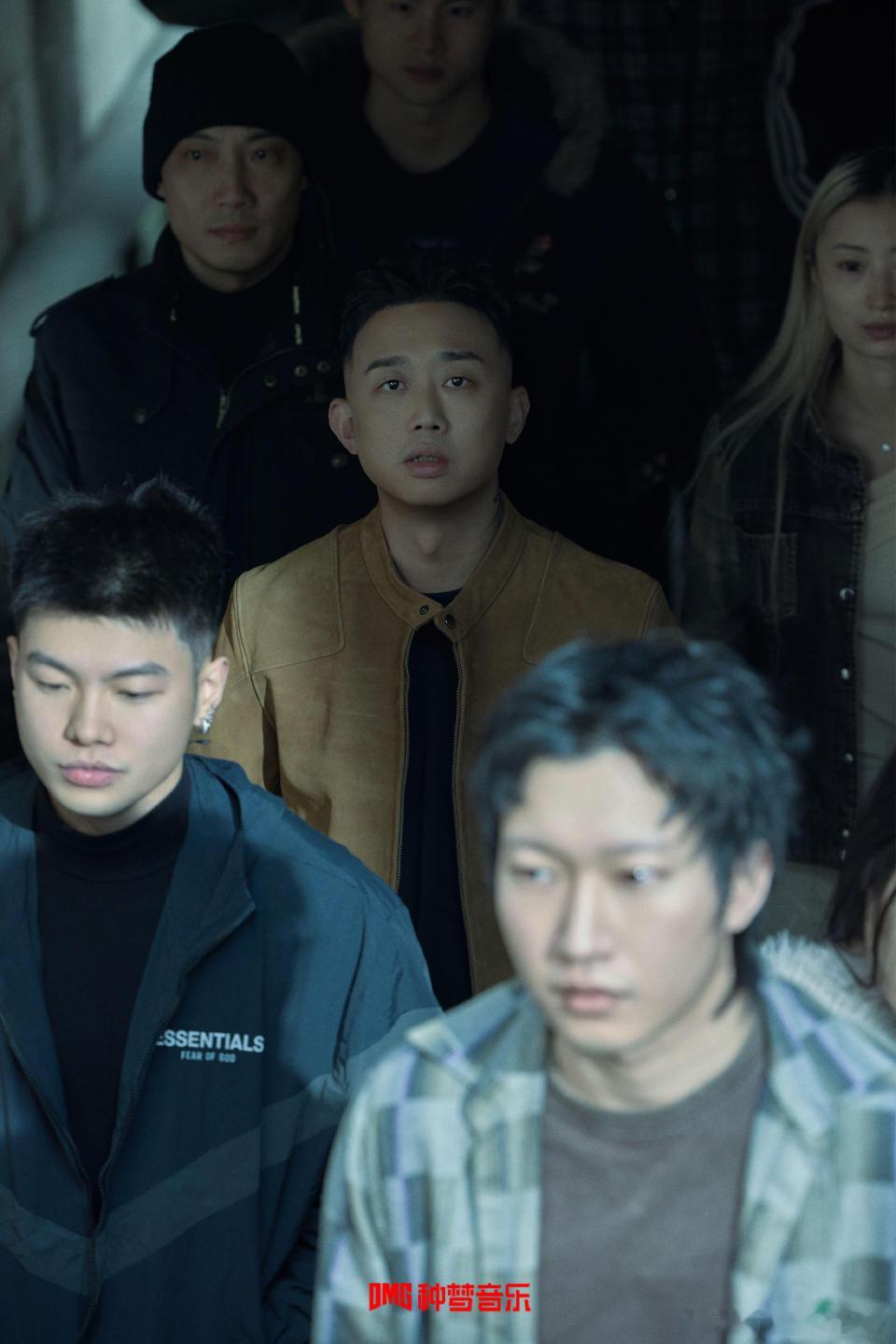贾樟柯转发GAI星梦MV山河故人遇上GAI的星梦，贾樟柯一句“想念”，GAI一句