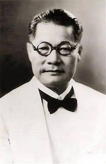 这位潮汕人，为抗日拒绝与日本人做生意被枪杀，15字遗言令人泪目。他是海外侨领中，