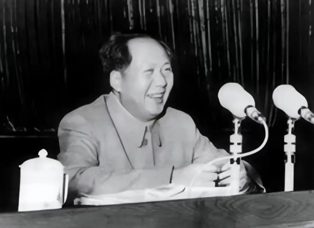 一个人的能力有大小，但只要有这点精神，就是一个高尚的人，一个纯粹的人，一个有道德