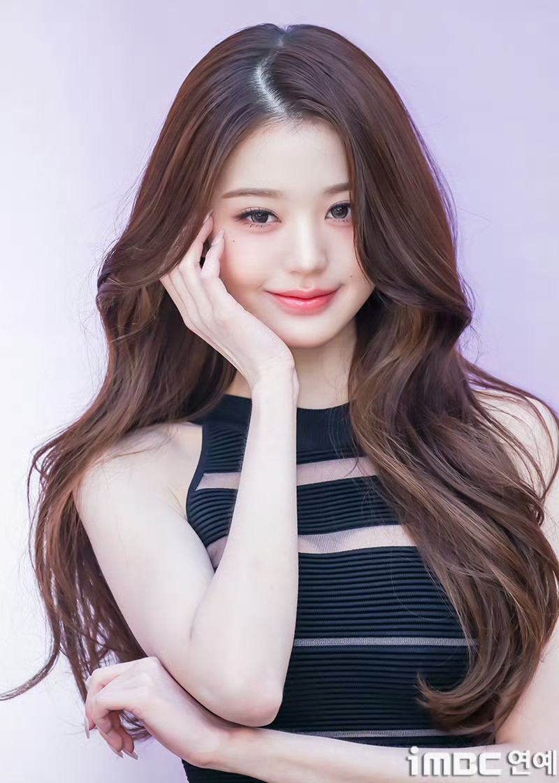 没时间跟你们闹了我姐姐今天美得我要哭 