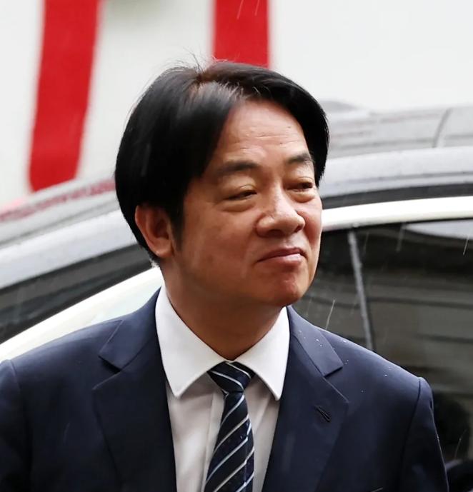 赖清德29日在主持台军晋任活动时叫嚣，“台湾要展现备战的决心，更要坚定‘反对推进