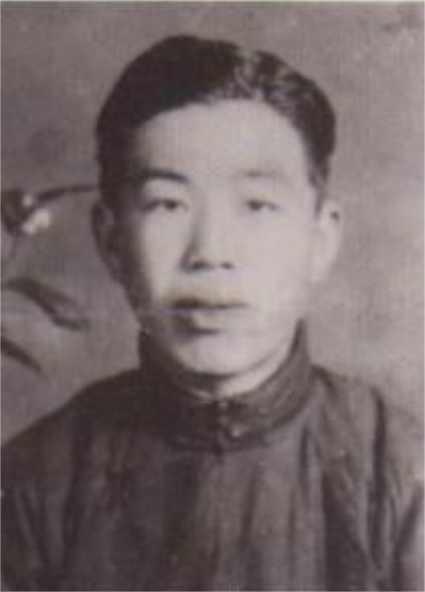 陈宇寰（1897年-1938年），河北滦县人，曾任八路军冀东抗日联军副司令员。幼