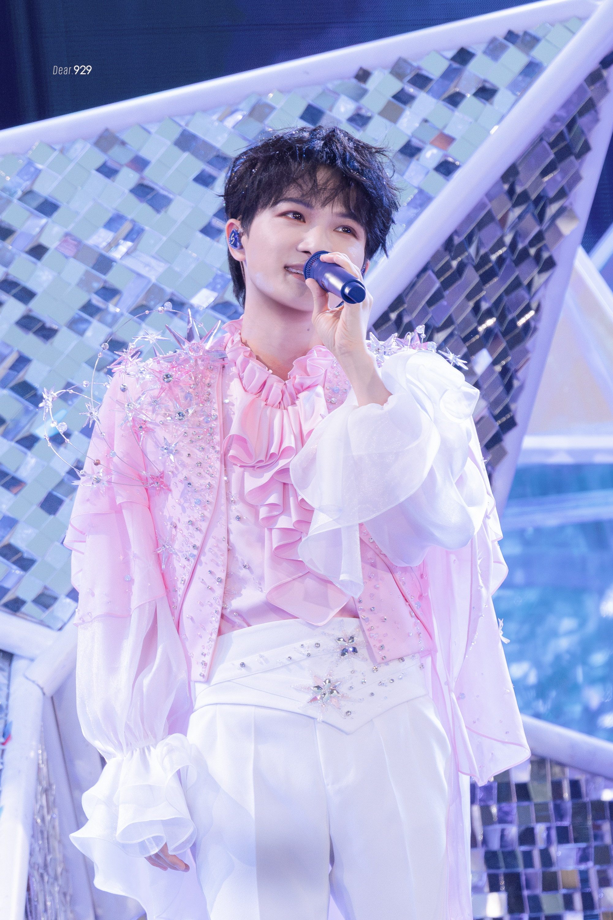 周深  💓💗260628 周深「深深的」巡回演唱会郑州周深2026深深的巡回