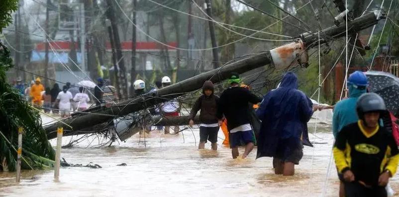 菲律宾水淹首都紧急求援，中国六个字回答震撼全球！

 一场特大暴雨，将菲律宾首都