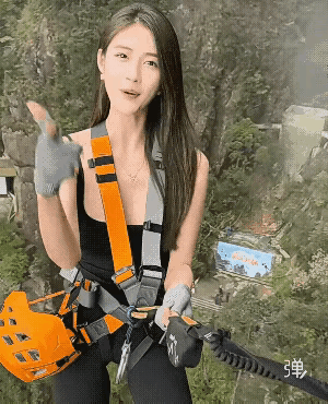 摄影师还缺人吗？我想来应聘[害羞]