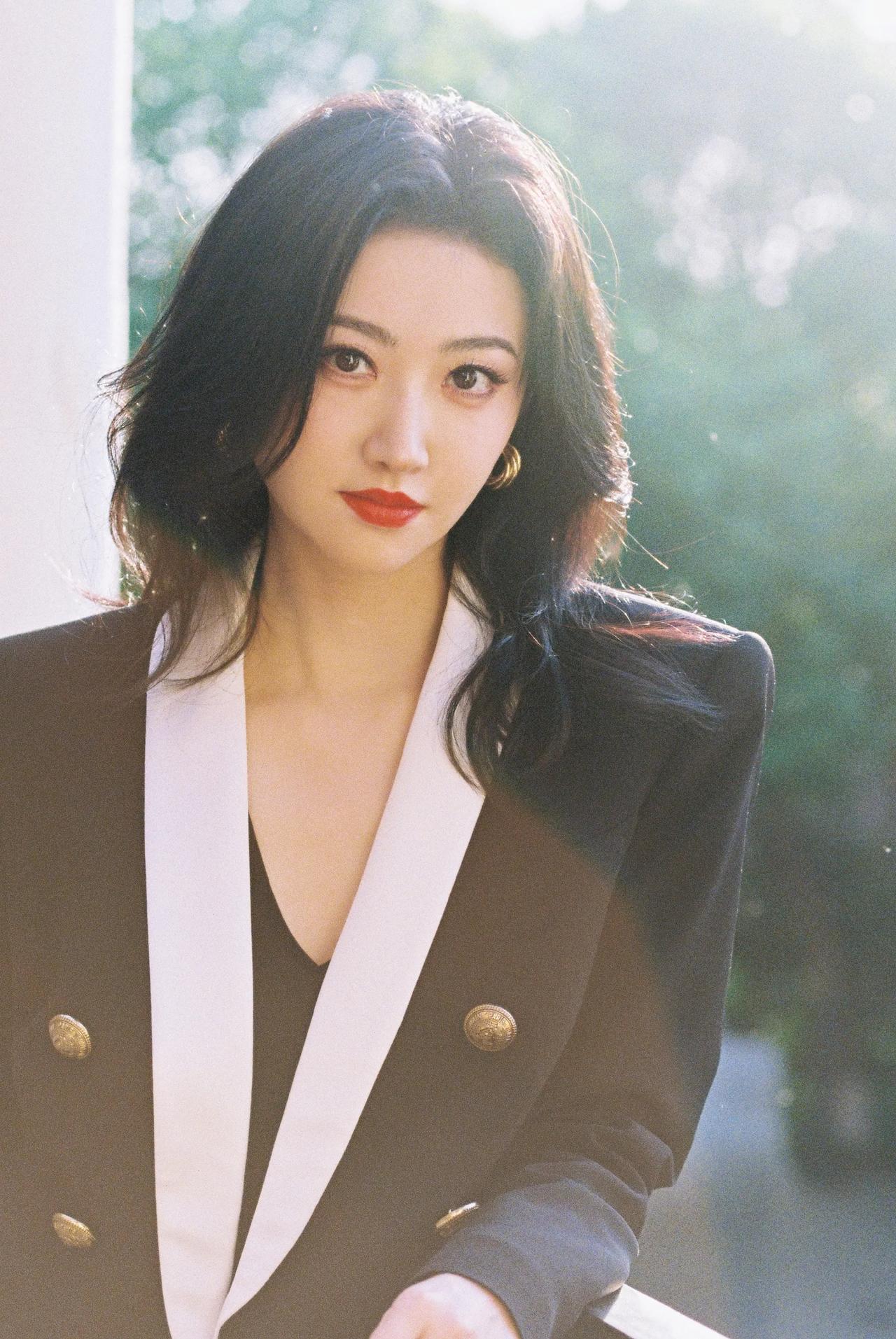 景甜美图分享景甜 景甜美 景甜写真照 景甜 ​​​ 南颜景甜 豆花欲 景甜 似锦