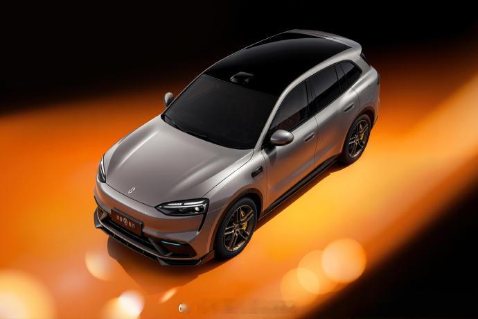 问界 M6 的假想图来了，还挺好看，年轻活力的感觉～接下来压力给到了尚界～问界M