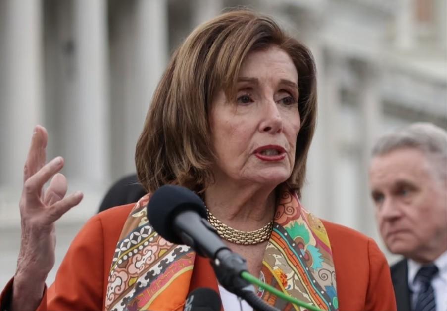 美国前议长佩洛西，虽然现在 86 岁，但是这一次她看人还是非常的准确。4 月 1