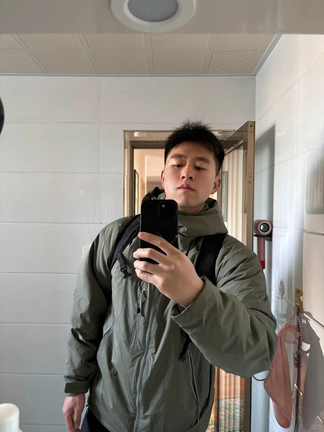 歪头小狗