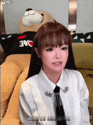 邹市明和孙杨曾是室友冉莹颖说孙杨是可爱大男孩邹市明拒绝和冉莹颖沟通姐姐当家网友说
