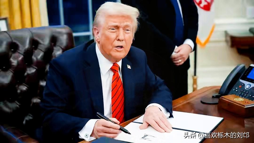 特朗普降对华关税？
别傻了
这是带“威胁条款”的战术休战！
 
谁把特朗普降关税