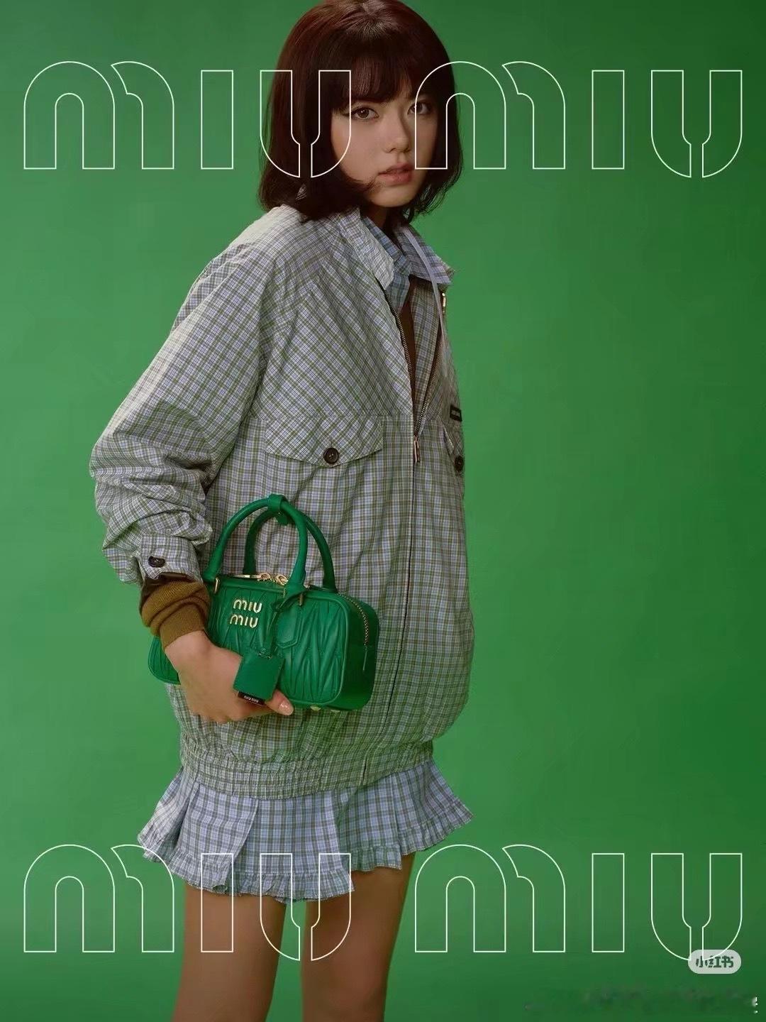 赵今麦[超话]  🍒 赵今麦再来一次🍒 赵今麦孟欣悦沿海无数的天价楼盘沐浴在