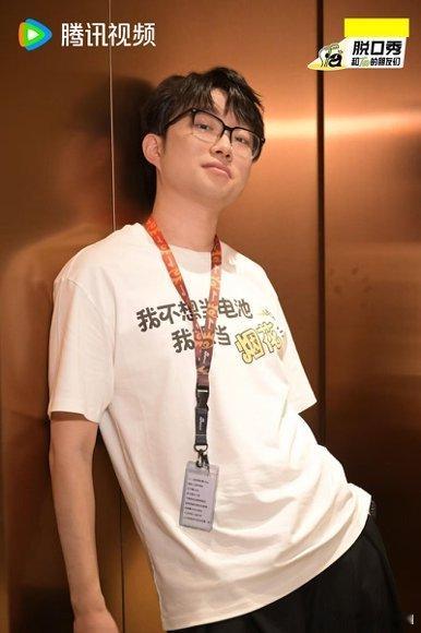 小奇脱友3冠军小奇不奇怪真的夺冠了！押宝成功我比他还激动，这季中专赛道被他走出花