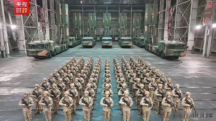 人民之师独有拜年方式流出，中国人民解放军给全国人民拜年！既彰显中国近百年锻造的这