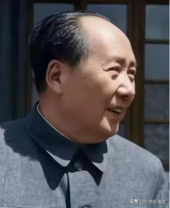 不脱离群众，不脱离人民！