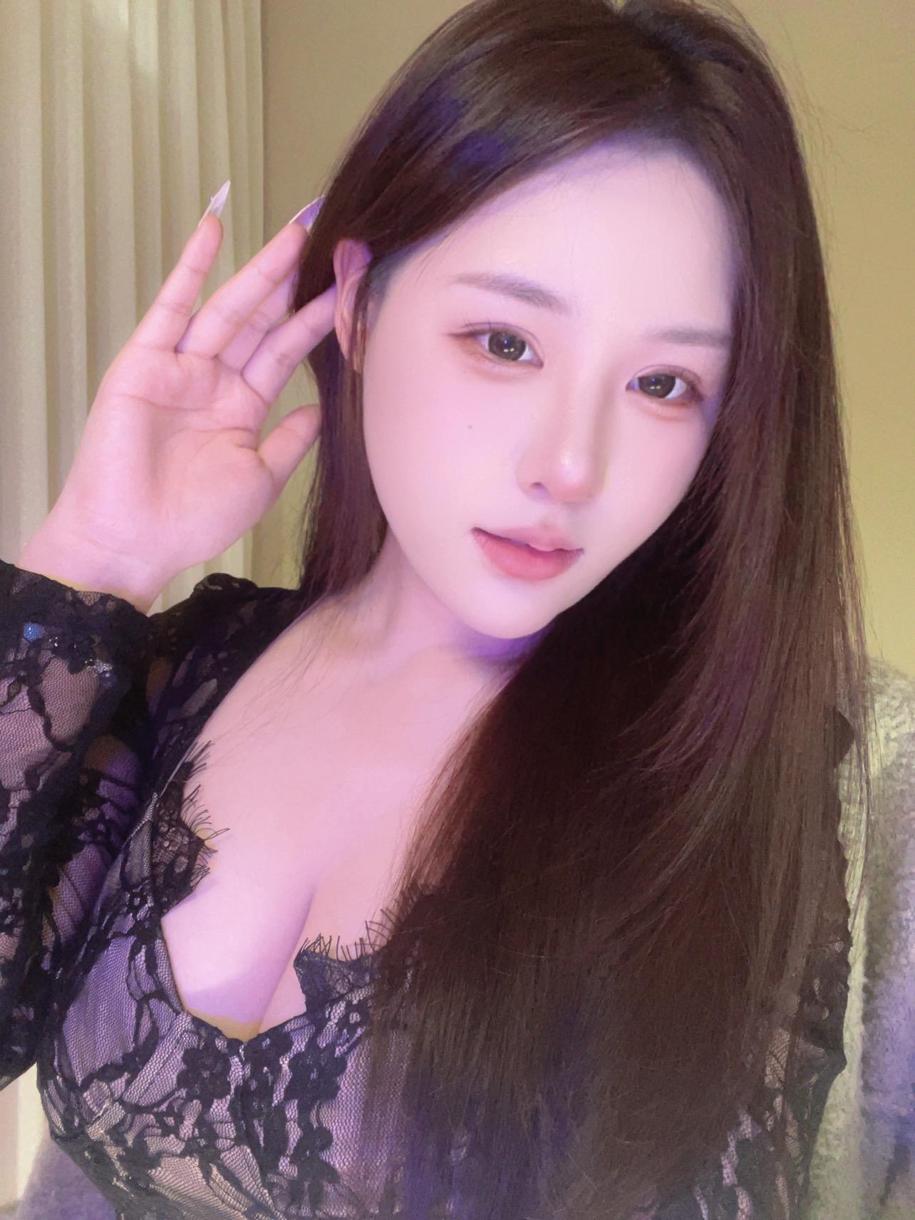 到底是谁还在做zb啊。不擦边没流量  擦边小黑屋