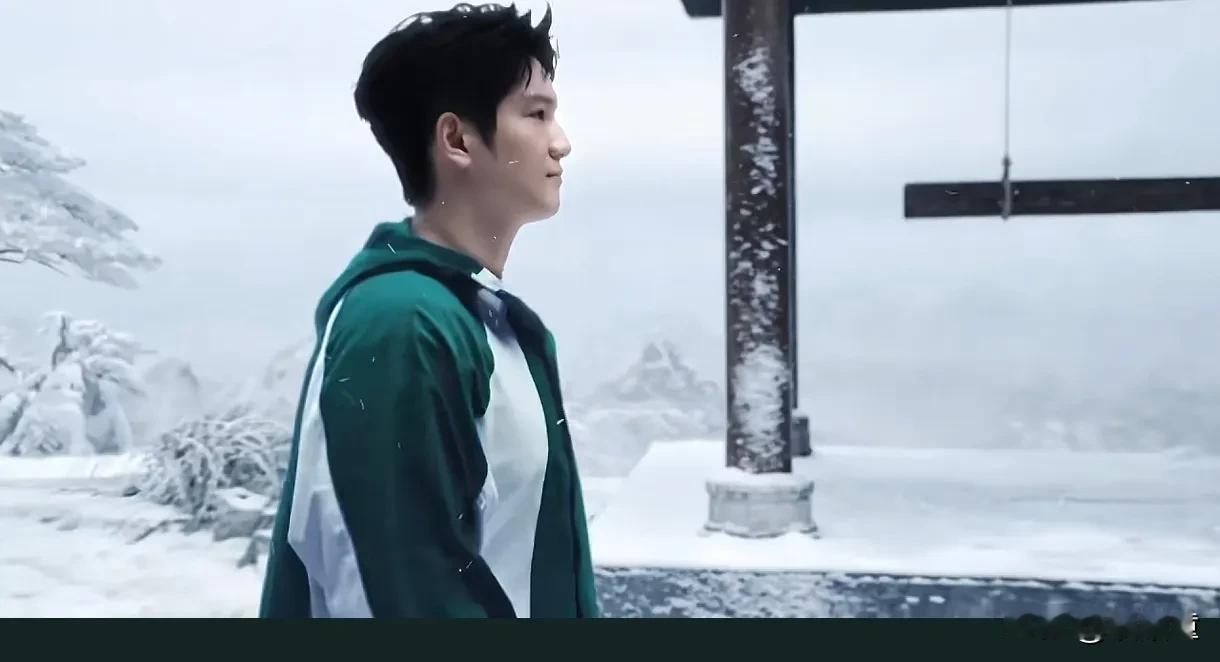 嘉实多的广告策划真的是天才啊！
让樊振东把广告拍成武侠片，根本看不够。
樊振东不