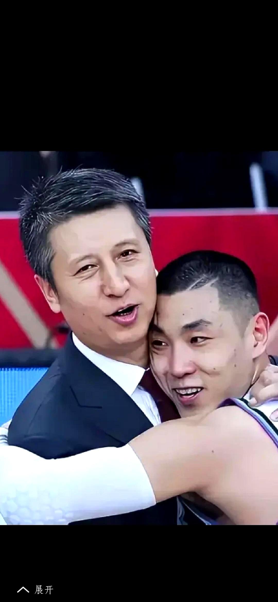 辽于四有关输四分，高四盐如果打进输二分。
 

那个球出手的时候，全场的人都把心